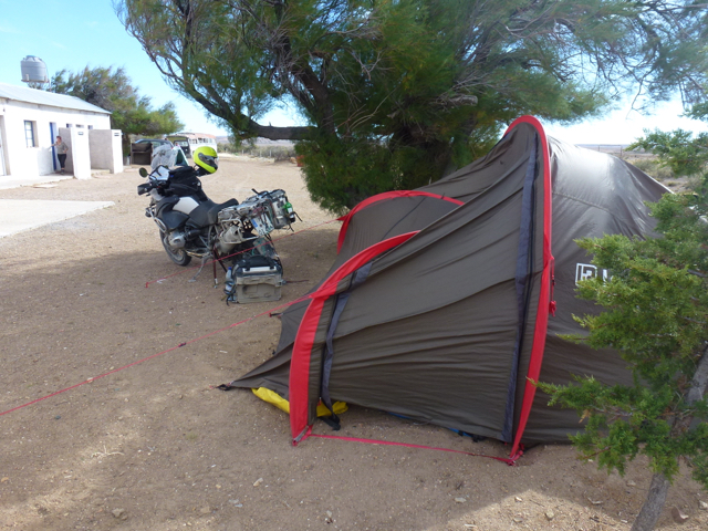 heavy wind on camp ground La Paloma way to Bosque Petrificado